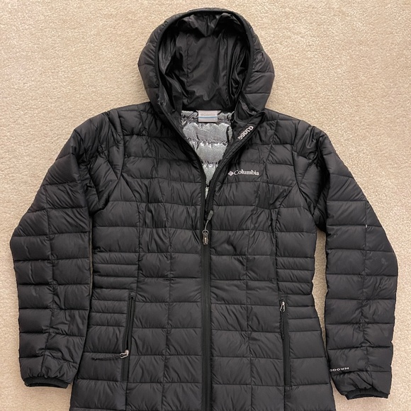Columbia Woman's Voodoo Falls 590 Turbo down mid jacket medium